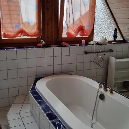 Apartamento Schoene 4-zimmer-ferienwohnung Zu Vermieten *