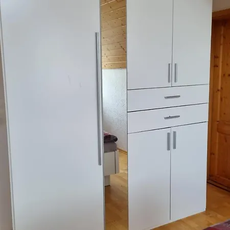 Apartamento Schoene 4-zimmer-ferienwohnung Zu Vermieten Löffingen